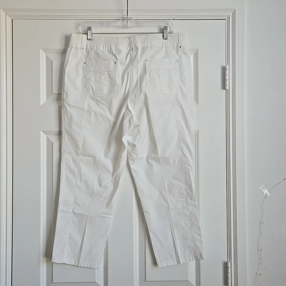 White Cargo Pants - Picture 10 of 10